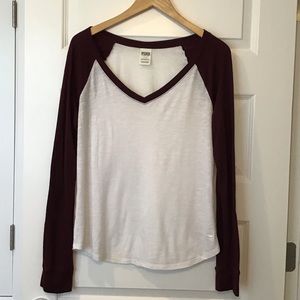 PINK V-neck long sleeve top